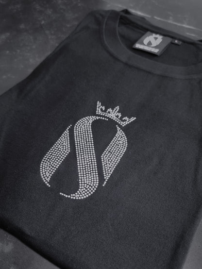 𝖔𝖘𝖖𝖚𝖎𝖘𝖎𝖙𝖊 First - Oversized T-Shirt