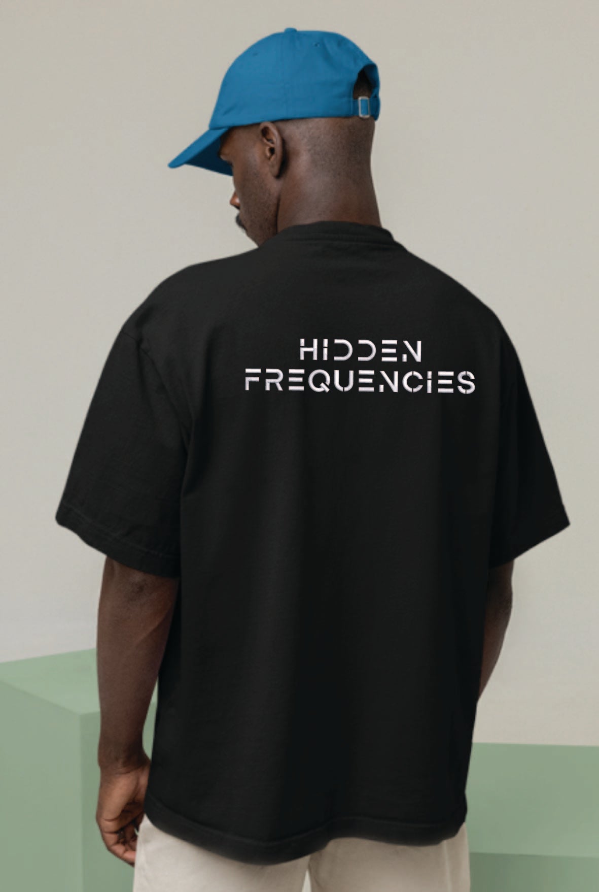 Hidden Frequencies - Oversized Heavy T-Shirt